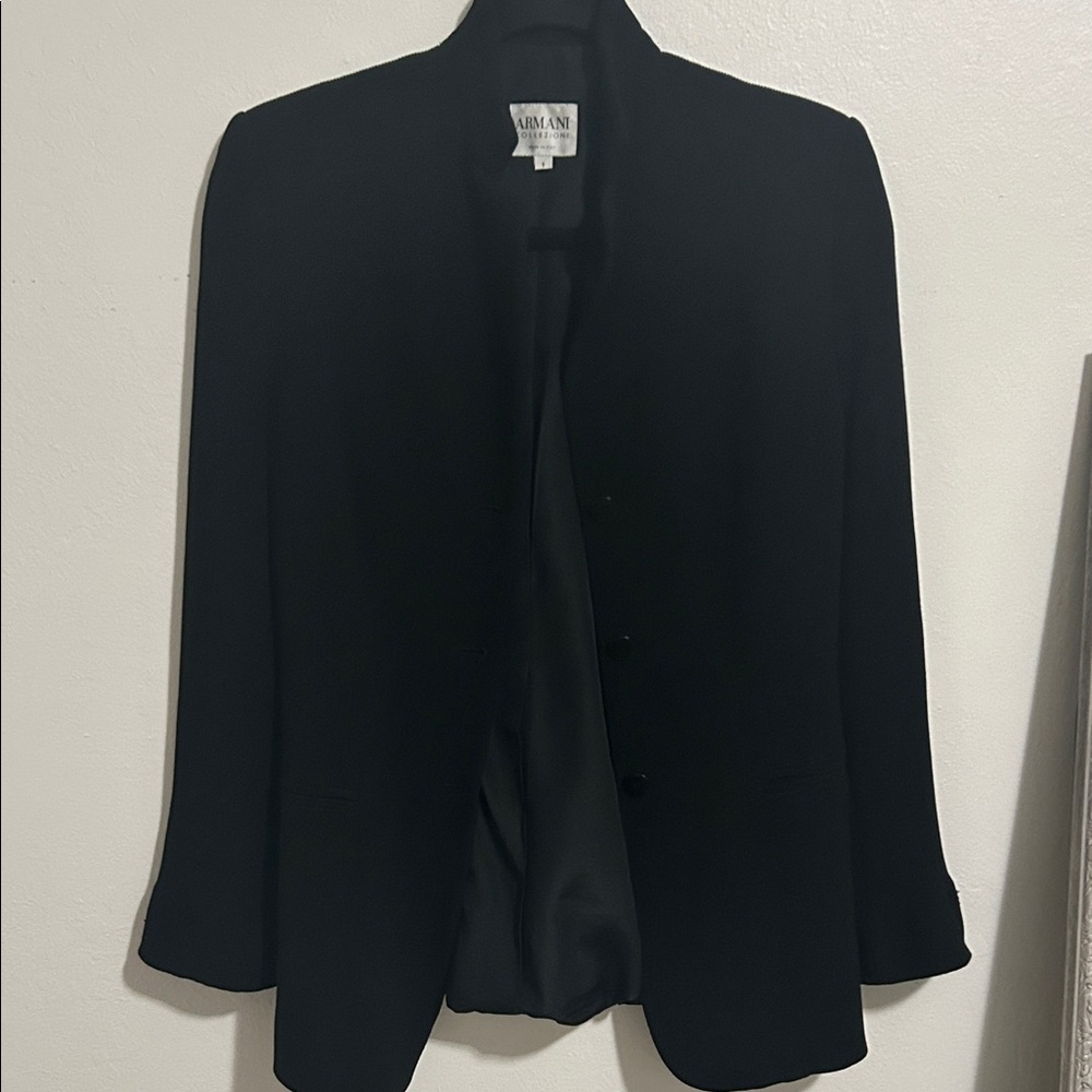 Giorgio Armani Women's Classic Black Suit Jacket